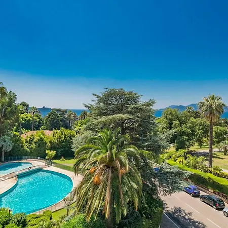 Wonderful 2 Bedrooms With Sea View And Pool ! Appartamento Cannes