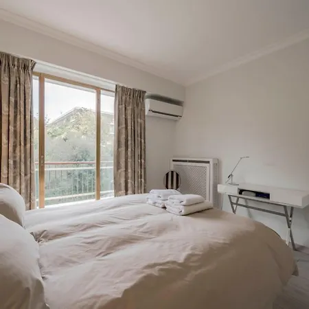 Wonderful 2 Bedrooms With Sea View And Pool ! *