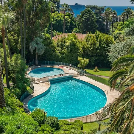 Wonderful 2 Bedrooms With Sea View And Pool ! Appartamento Cannes
